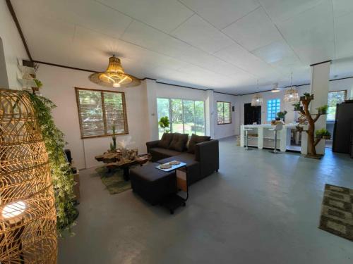 Santa Fe Apartment | Fredo's Guest House at Pangpang Bar & Restaurant