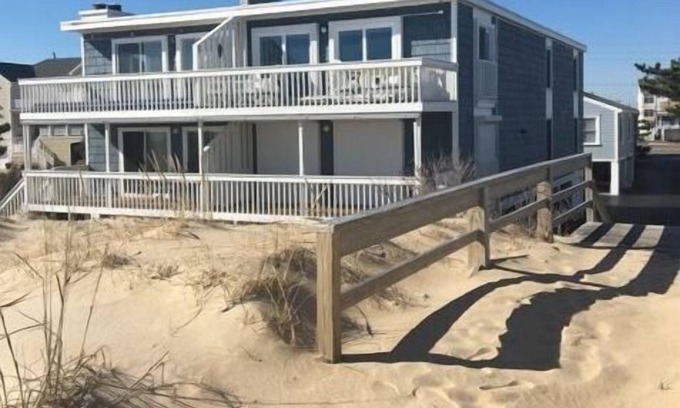 Fenwick Island Condo | Free Golf at Bear Trap Dunes and MORE! Amazing ocean front condo located just north of Fenwick Island State Park has been completely renovated for the 2017 summer season!