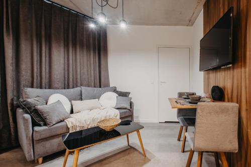Fabryczna Apartment | Free parking, center, Stadium