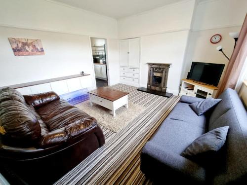 Middleton House | Free Parking House in Middleton by City SuperHost
