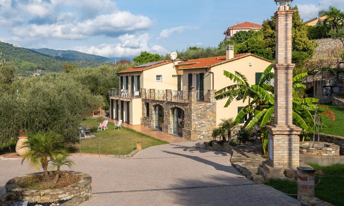 Costa dʼOneglia Apartment | Freedom (IMP520) by Interhome