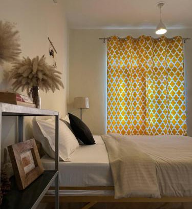 Suja Hotel | Freestays Villa