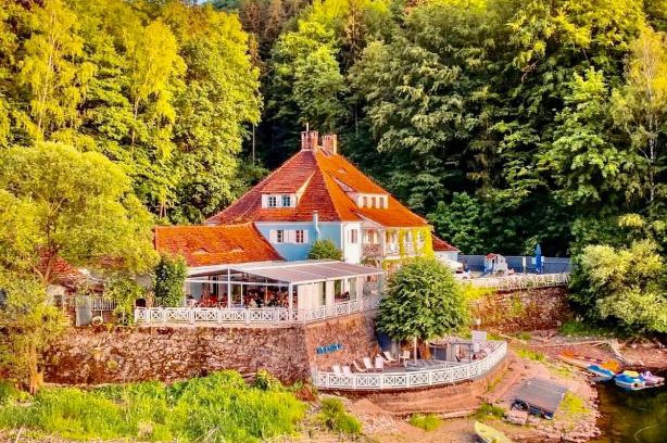 Walim Bed & Breakfast | Fregata
