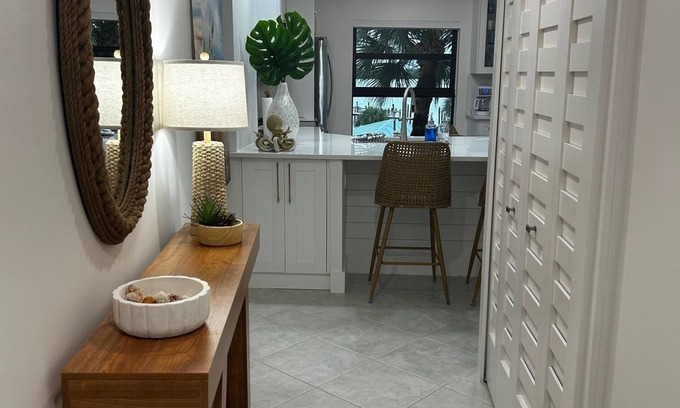 Marco Island Condo | Freshly remodeled “Searenity” a Waterfront Retreat at Riverside Club