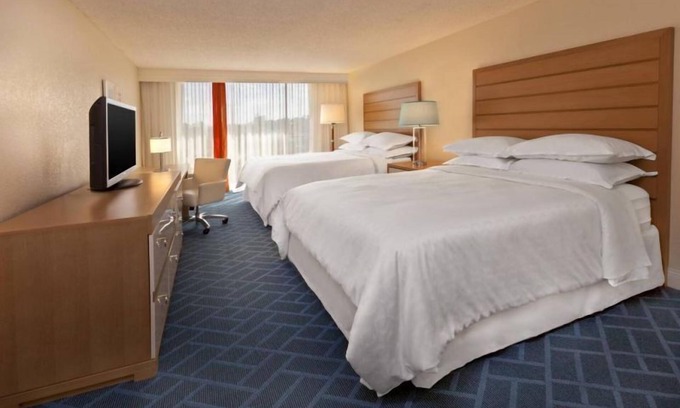 Florida Central Atlantic Coast Resort | Friends and Family Disney Escape! Two Modern Pool View Units, Close to the Parks