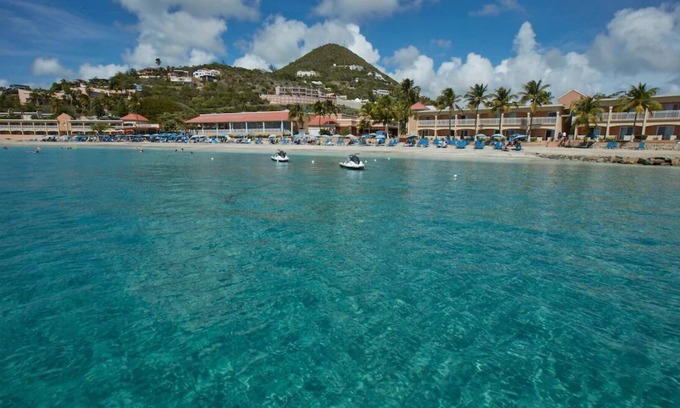 Philipsburg Hotel | Friends Retreat in Little Bay Beach! Suite w/ Free Parking, Kitchenette!