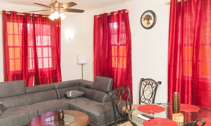 Graeme Hall Terrace Apartment | Frontline apartment No. 2