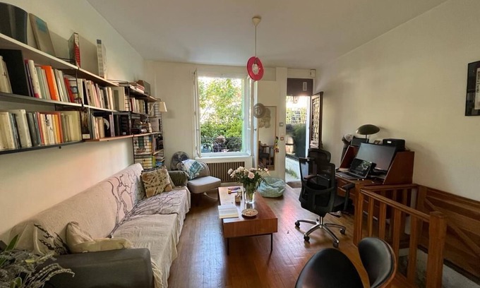 Amerique House | full equipped house with a little private garden in Paris ! 19th arrondissement