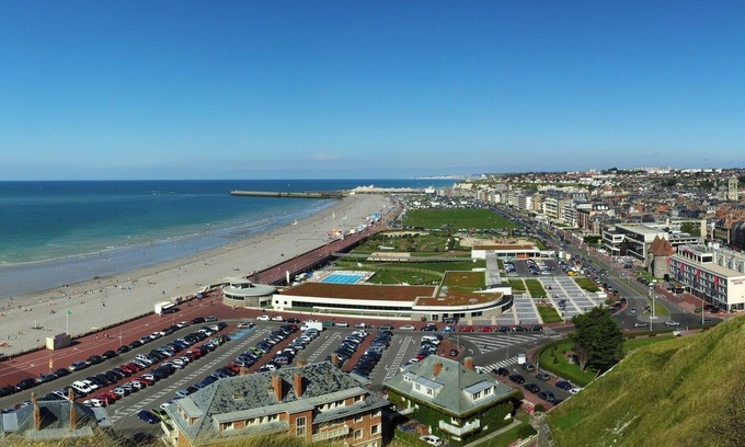 Dieppe Cottage | FULL SOUTH APARTMENT IDEALLY LOCATED IN FRONT OF THE HARBOR - 3 STARS