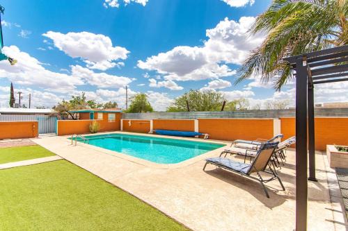 Midtown House | Full Triplex In Central Tucson Ev Charging