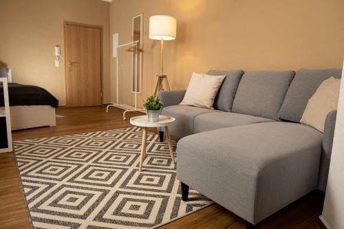 Halle Apartment | FullHouse - Halle - T28 - Deer Apartment