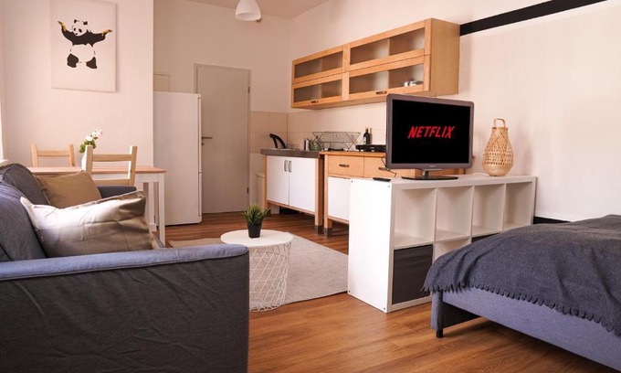 Halle Apartment | FullHouse - Halle - T28 - Panda Apartment