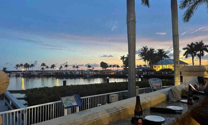 Caloosahatchee Villa | Fully Accessible Villa on the Canal