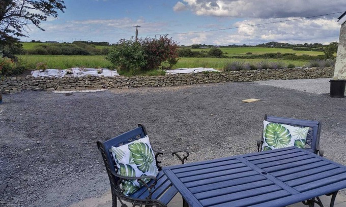 Ballyduff House | Fully Refurbished 200-Year-Old Farmhouse
