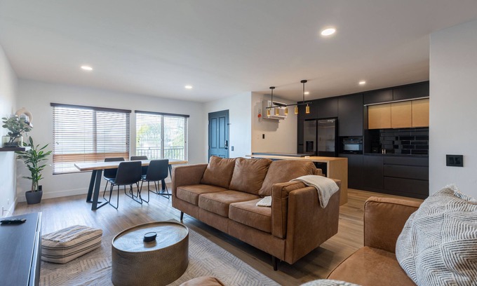 Golden Hill Condo | Fully Renovated 2 BR/2 BA near Downtown
