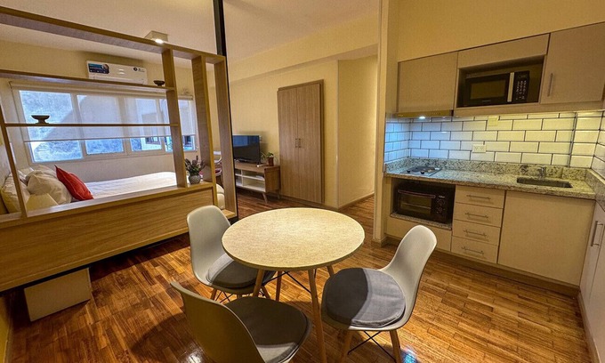 San Nicolas Apartment | Functional studio apartment, Congress area