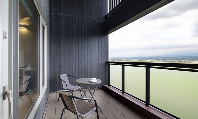 Nakafurano House | Furano Lookout