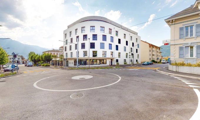 Aigle Apartment | Furnished Studio #204 - Swiss Resort Aigle