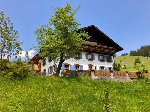 Schattwald House | Gästehaus Holl
