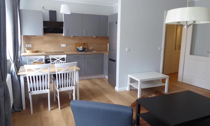 Neuruppin Apartment | Gästewohnung Aberdeen