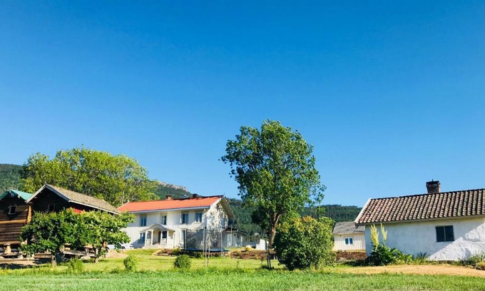 B House | Gårdsturisme Sønstebø