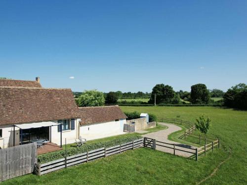 Saint-Jean-d'Asse House | Gîte de Charme : Calme, Nature, Proche du Mans, Terrasse, Jardin, Parking Privé - FR-1-410-397
