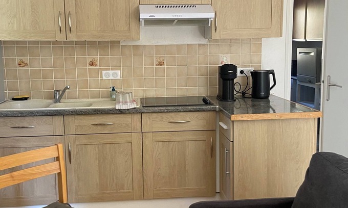 Journet House | Gîte de la gâtine. Sleeps 2 to 4. Exceptional setting. Pets not allowed.