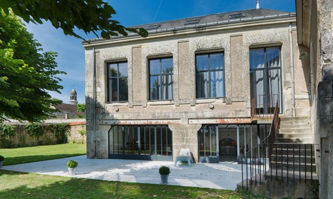 Les Ormes House | Gîte du Château