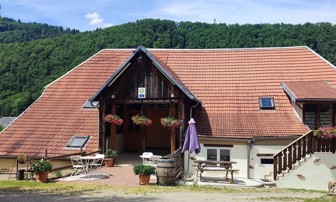Saint-Philippe Apartment | GÎTE LA PRUNE FAMILIALE Accommodation for 5 people.