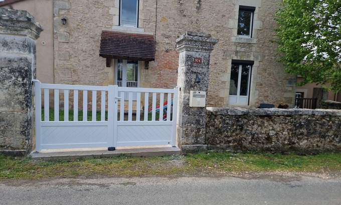 Mayac House | GÎTE SARAZAC