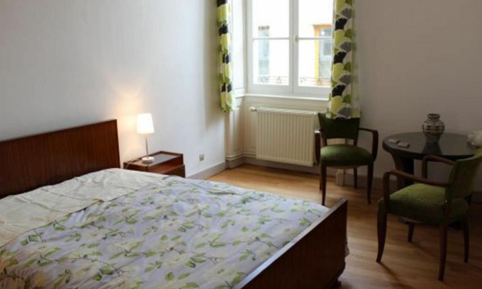 Toul House | Gîte Toul, 4 pièces, 6 personnes - FR-1-584-39