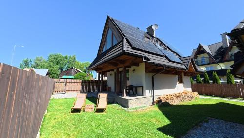 Bialka Tatrzanska Ski Chalet | Górska Chata pod wyciągiem Remiaszów nr IX ski bus pod domkami