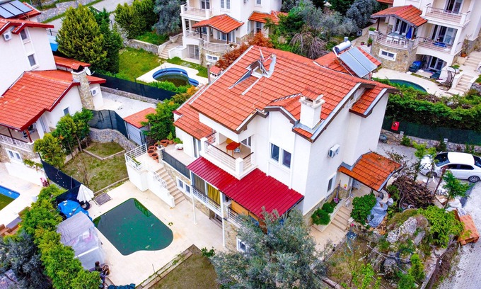 Gocek Villa | Göcek de özel havuzlu bahce katı