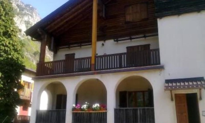Gaby Apartment | Gaby: Gressoney Valley - Attic in a house with a garden