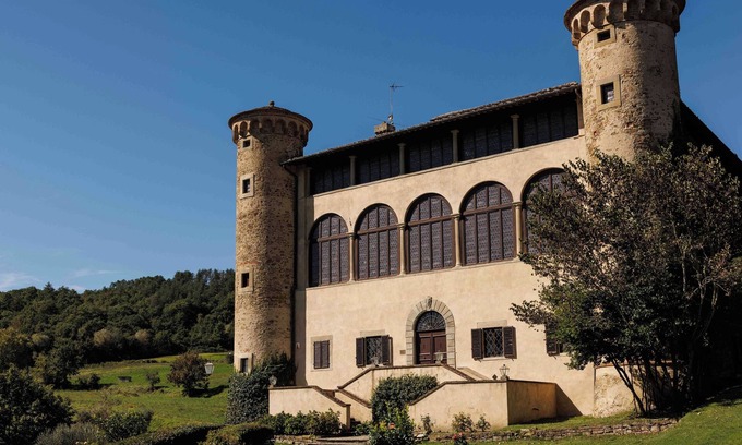 Anghiari Villa | Galbino Castle