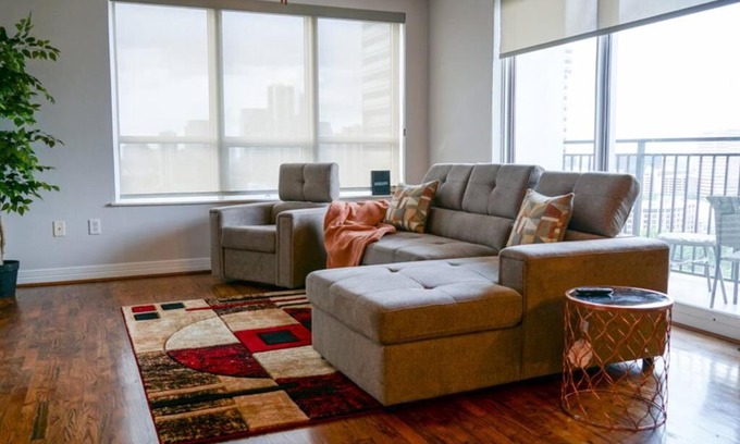 Uptown Apartment | Galleria Houston great views with balcony