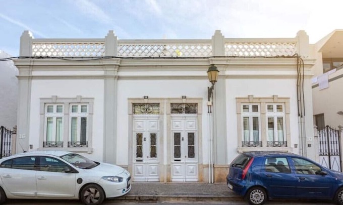 Se House | Galya House! Exclusivity & Prime Location in Faro