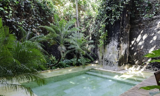 San Pedro House | Gandhi House