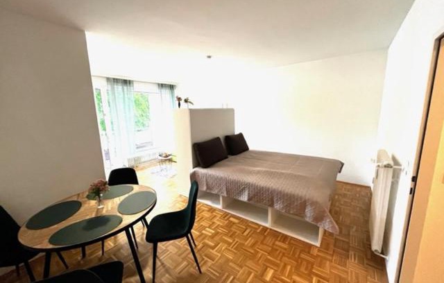 Klagenfurt am Woerthersee Apartment | Ganze Ferienwohnung in Top Lage mit Loggia