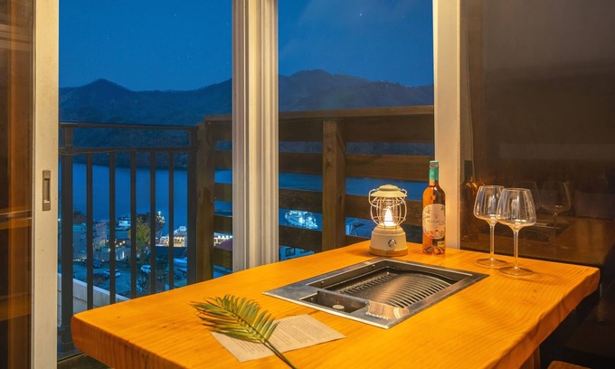 Gapyeong House | Gapyeong Arom Spa Pension