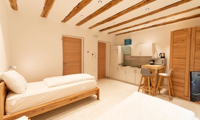 Bolzano Apartment | GarDar - Apartment for 3 people