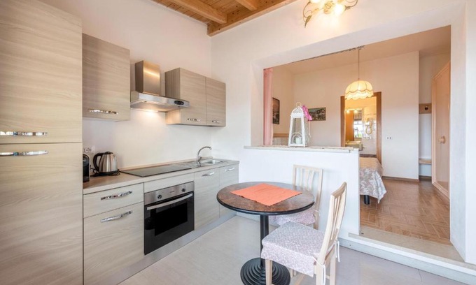 Toscolano Maderno Apartment | Gardasol Monolocale 1 Aparthotel
