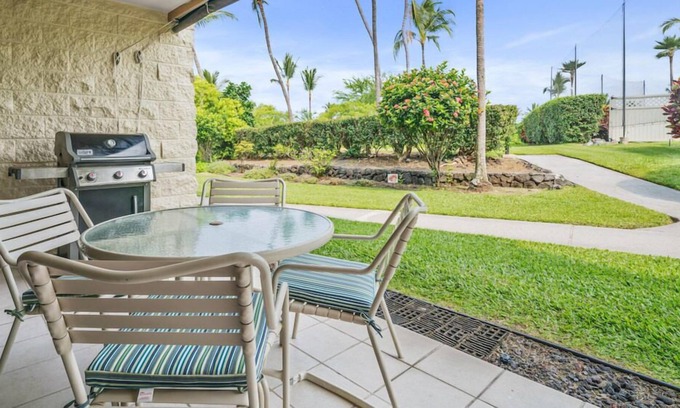 Keauhou Condo | Garden Condo w/ Golf Nearby, Private BBQ on Lanai, 5min to Kahalu'u Beach