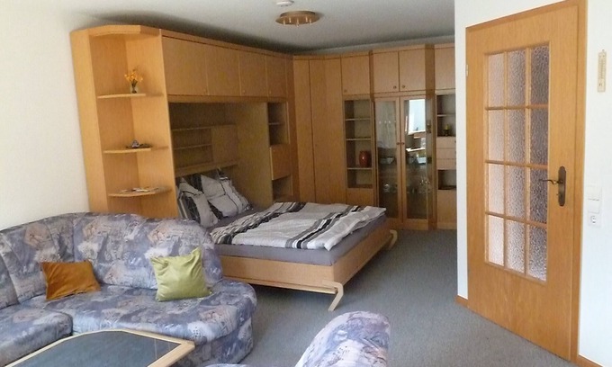 Emmendingen Apartment | Garden corner, 40sqm, 1 living/bedroom, max. 2 persons
