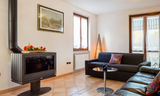 Bastia Umbra Apartment | Garden House - Apt x8 with shared patio
