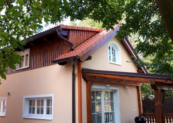 Stare Splavy Apartment | Garden House Splavský zámeček