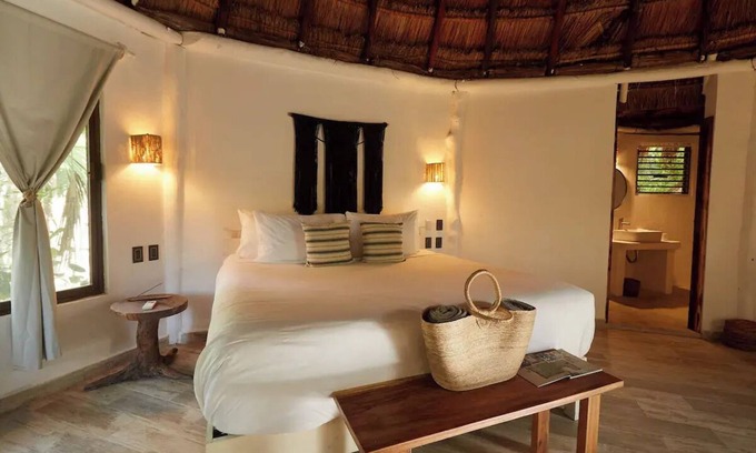 Playa Paraiso House | Garden Suite Jacuzzi Privado