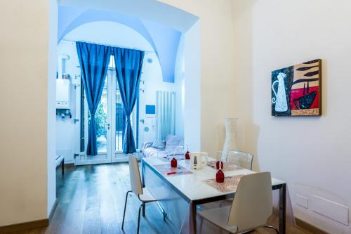 Roman Quarter Apartment | Garibaldi 13