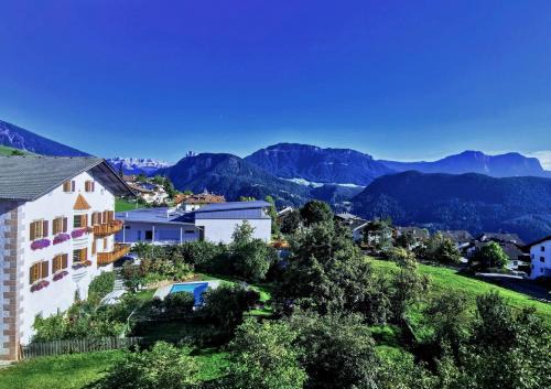 Lajen Bed & Breakfast | Garni Tschutscherhof