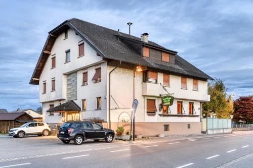 Hoechst House | Gasthaus Hecht